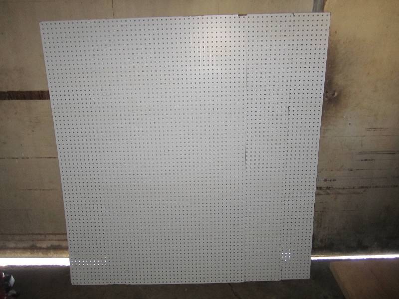 lot 156 image: 3 Sheets of White Faced Pegboard 46...