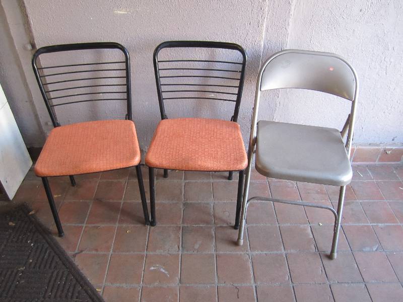 lot 157 image: Lot of 3 Folding Chairs...