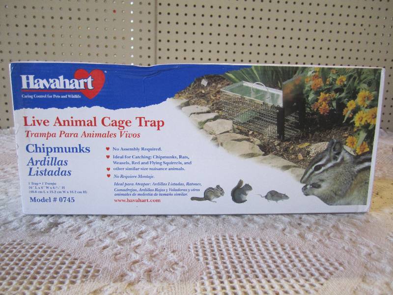 lot 203 image: Havahart Live Animal Cage Trap Open...