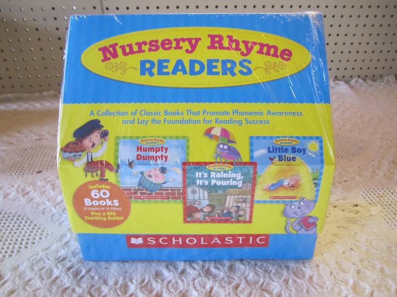 lot 222 image: Scholastic Nursery Rhyme Readers Re...