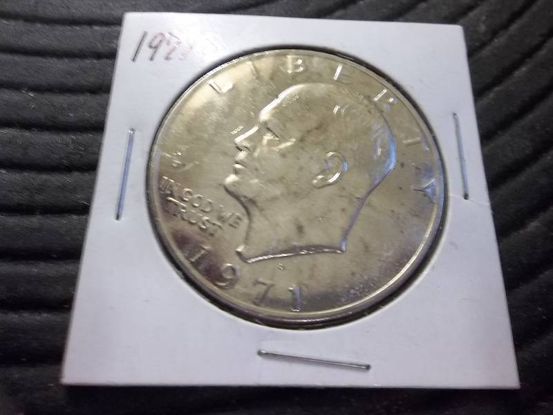 lot 41 image: 1971 D Ike Unc. Dollar