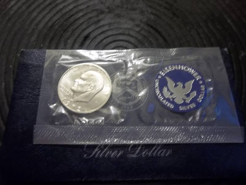 lot 44 image: 1972 Ike Uncirculated  Silver Dollar