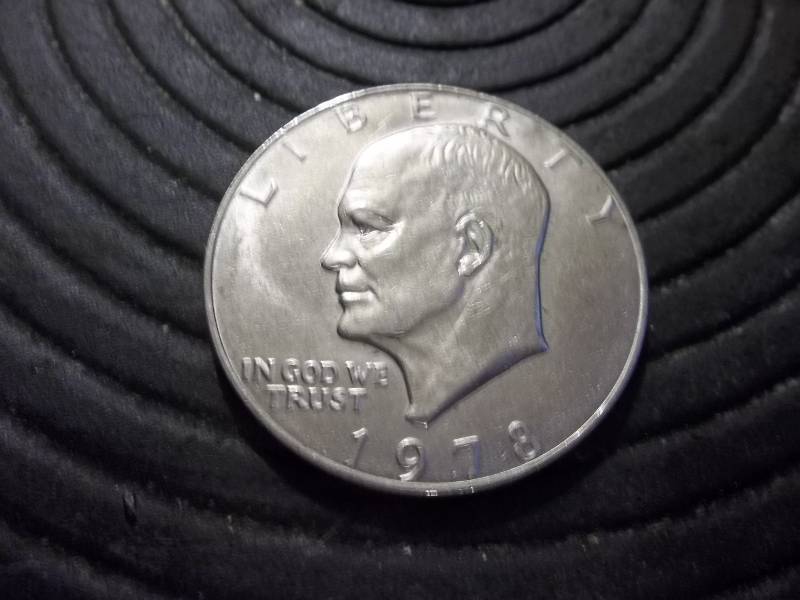 lot 50 image: 1978 Ike Dollar