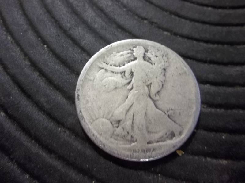lot 59 image: 1917 S Walker Half Dollar