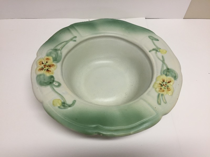 lot 7 image: Weller Pottery Bowl 12 Diameter