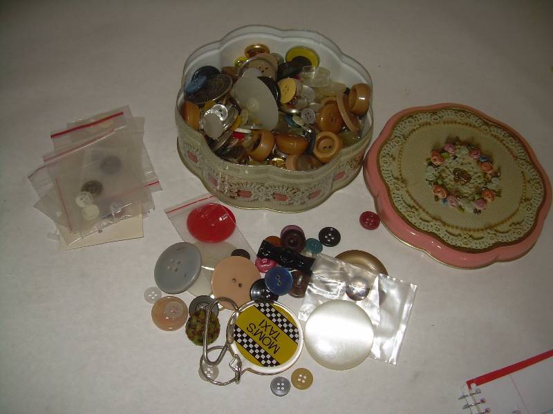 ANTIQUE BUTTONS