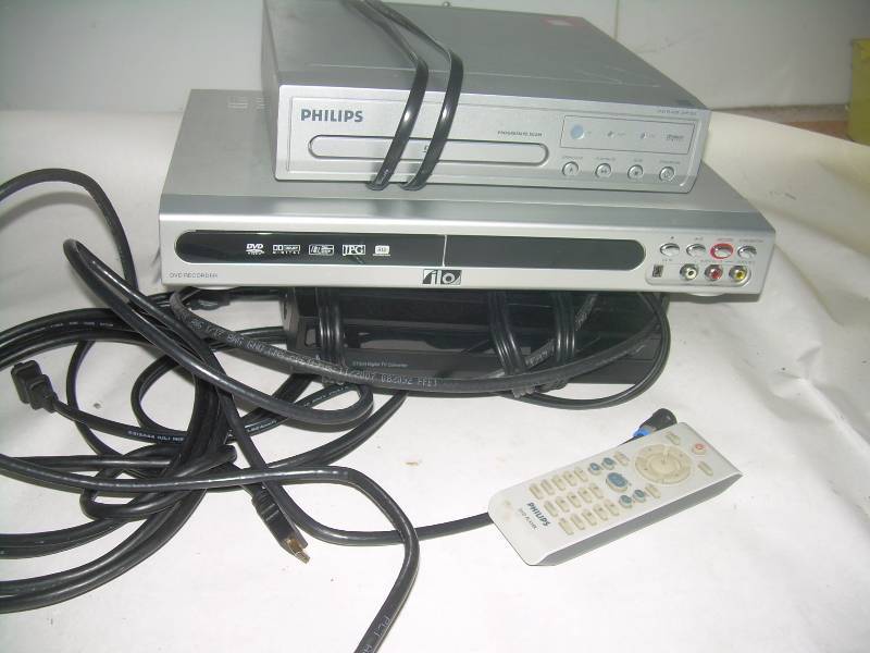 DVD PLAYERS