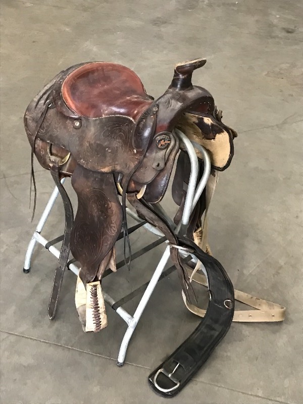 lot 39 image: Simco Saddle