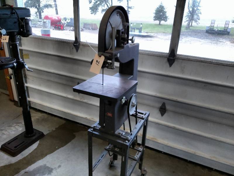 lot 21 image: Powr Kraft 12 Wood Bandsaw, 12 hp...
