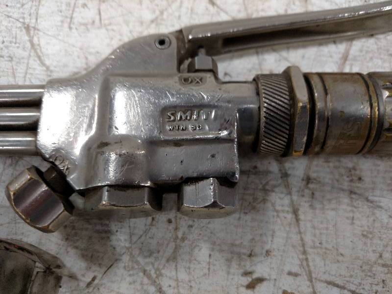 lot 36 image: Smith OxyAcetylene Torch with Extr...