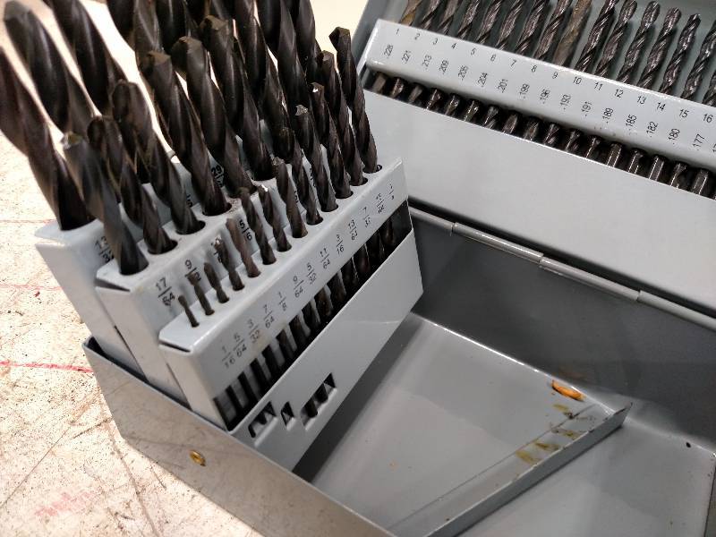 lot 115 image: 115 pc. Drill Bit Set, New...