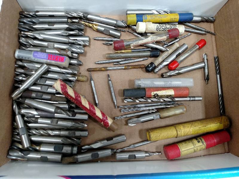 lot 124 image: Asstd End Mills, 316-38...