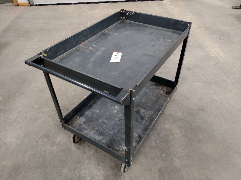 lot 257 image: Shop Cart, 36x24...