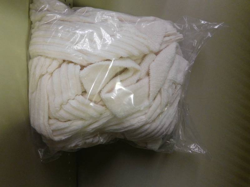 Vicki Wayne Chenille Robe Ivory X Large