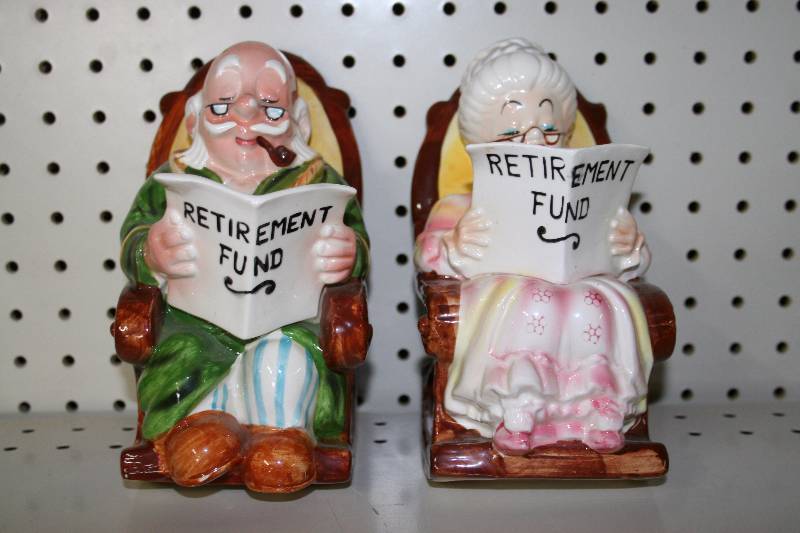lot 28 image: Retirement Fund Banks