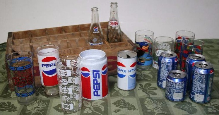 lot 51 image: Pepsi Memorabilia