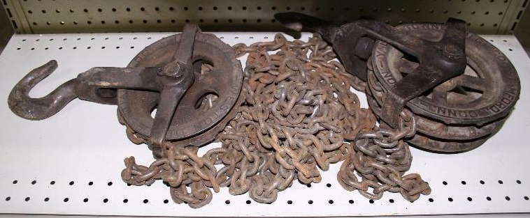 lot 60 image: Yale Chain Hoist with Block and Tackle