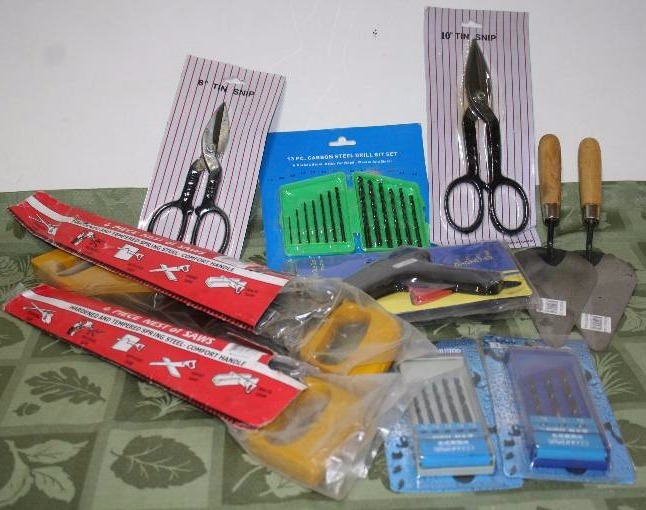 lot 61 image: Assorted Hand Tools