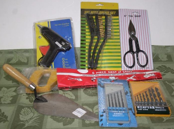 lot 67 image: Assorted Hand Tools