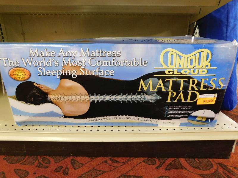 lot 56 image: Contour Cloud KG Mattress Pad, MSRP $249.99