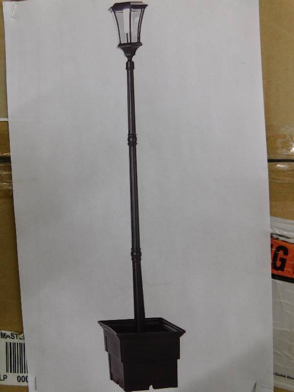 lot 71 image: alcove Abigail Solar Post Lamp Black, MSRP $90.99. NEEDS ASSEMBLY, STOCK PHOTO