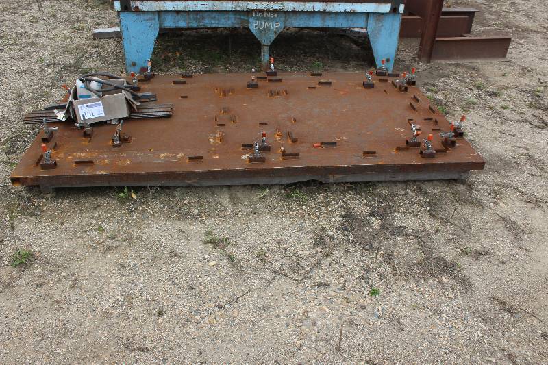 lot 181 image: Metal Welding Table w Built-in Jigs
