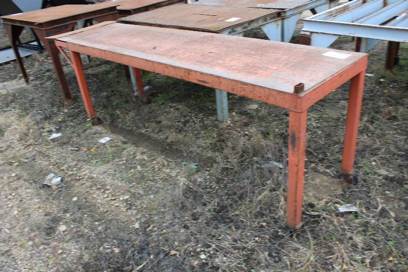 lot 169 image: Metal Welding Table