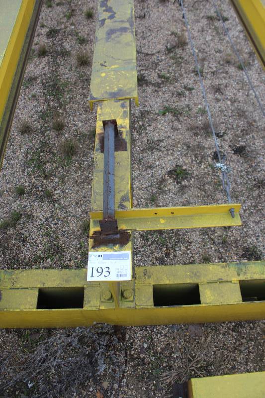 lot 193 image: Manual PushPull Overhead Bridge Crane 27 Foot x 1 Ton