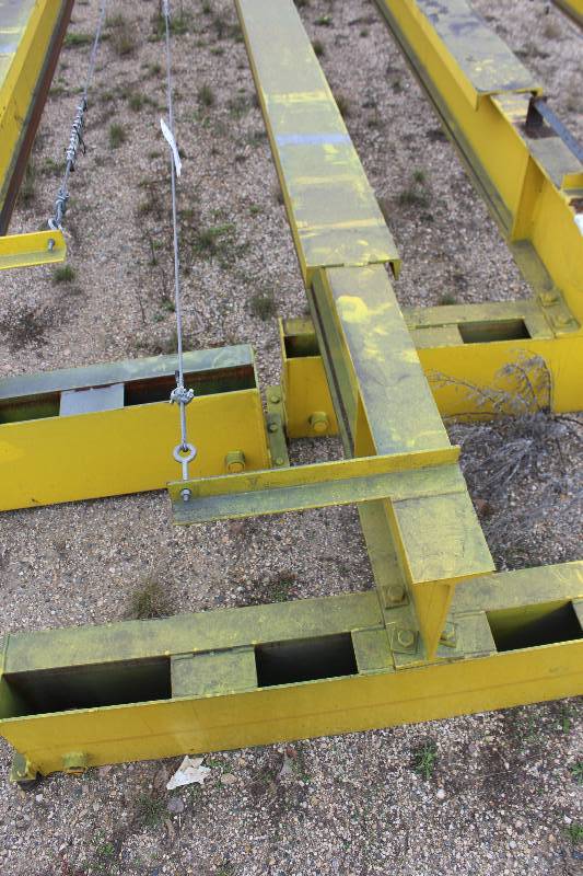 lot 192 image: Manual PushPull Overhead Bridge Crane 27 Foot x 1 Ton