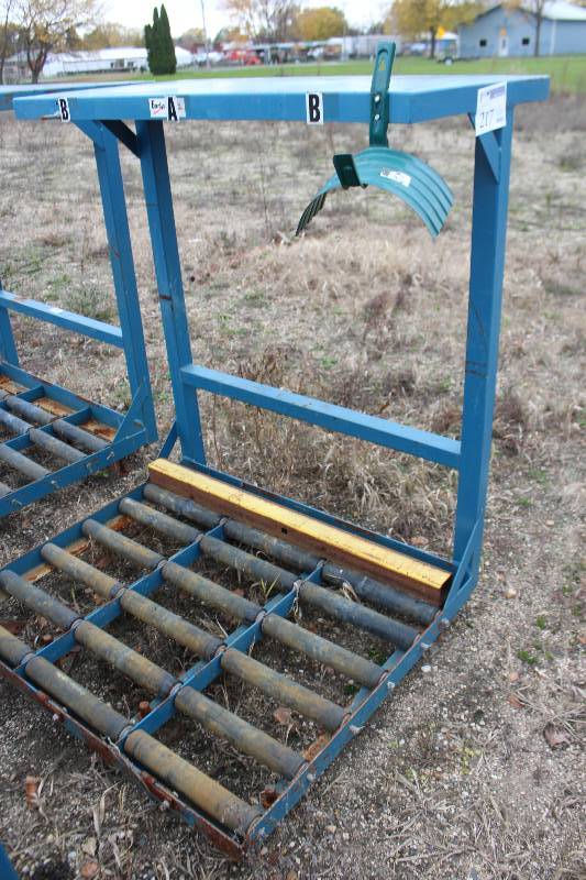 lot 217 image: Emersys Pro Series Metal Rack w Rollers
