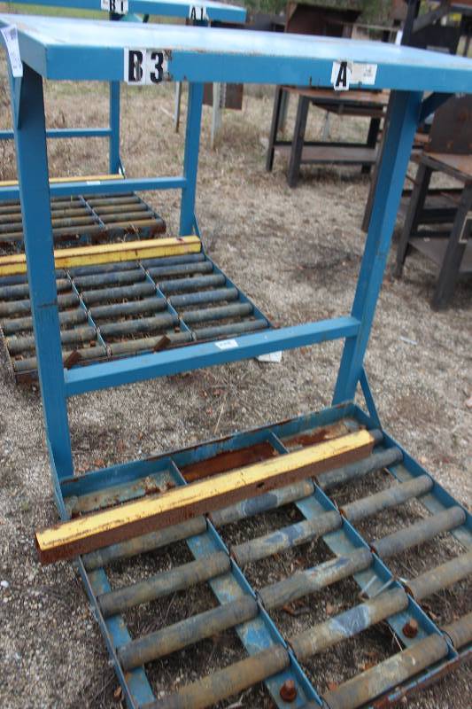lot 223 image: Emersys Pro Series Metal Rack w Rollers