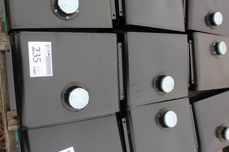 lot 235 image: Lot of (3) Gas Tanks