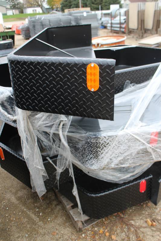 lot 244 image: Lot of (2) Sets of 72in. Fenders