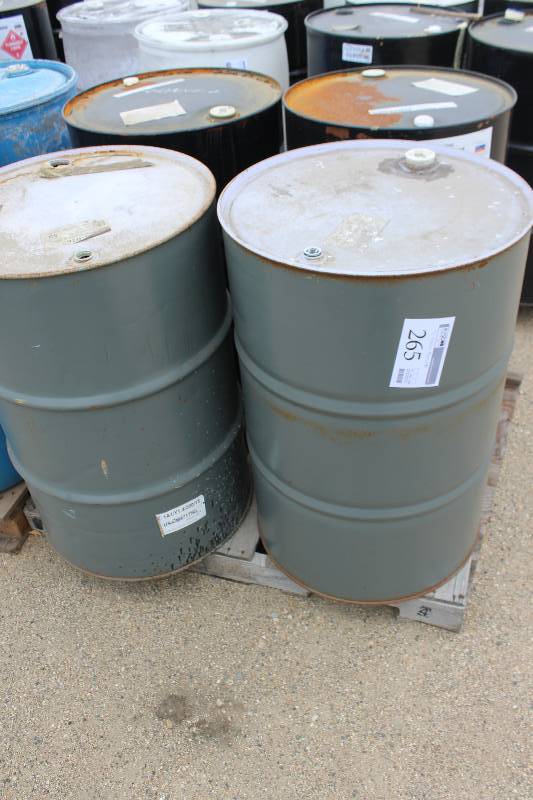 lot 265 image: Lot of (4) Metal Barrels