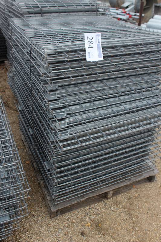 lot 284 image: Lot of (40) Pallet Racking Wire Racks