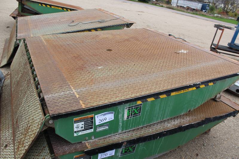 lot 269 image: Kelley DockLevelers 25000lbs. Docking Ramp