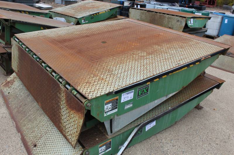lot 273 image: Kelley DockLevelers 25000lbs. Docking Ramp