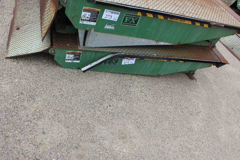 lot 274 image: Kelley DockLevelers 25000lbs. Docking Ramp