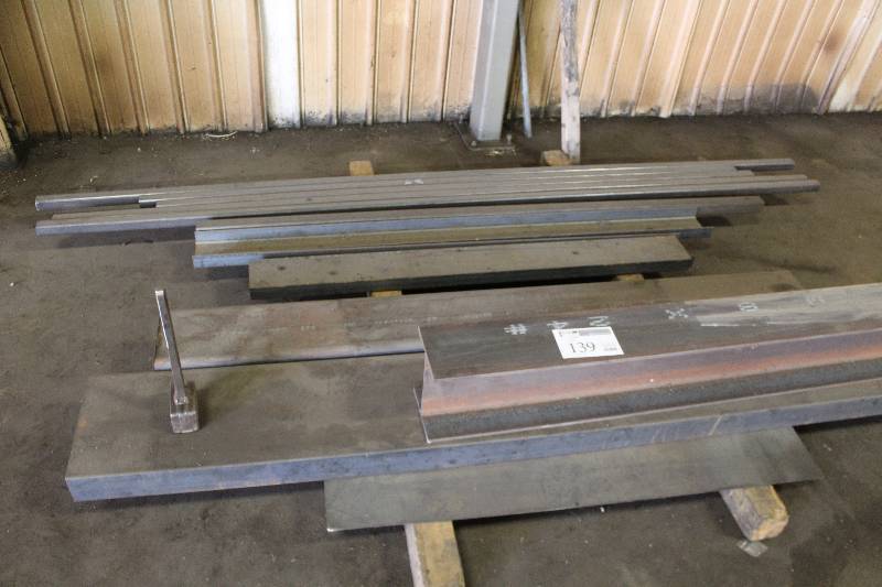 lot 139 image: Pile Lot of (13) Steel Beams, Frame