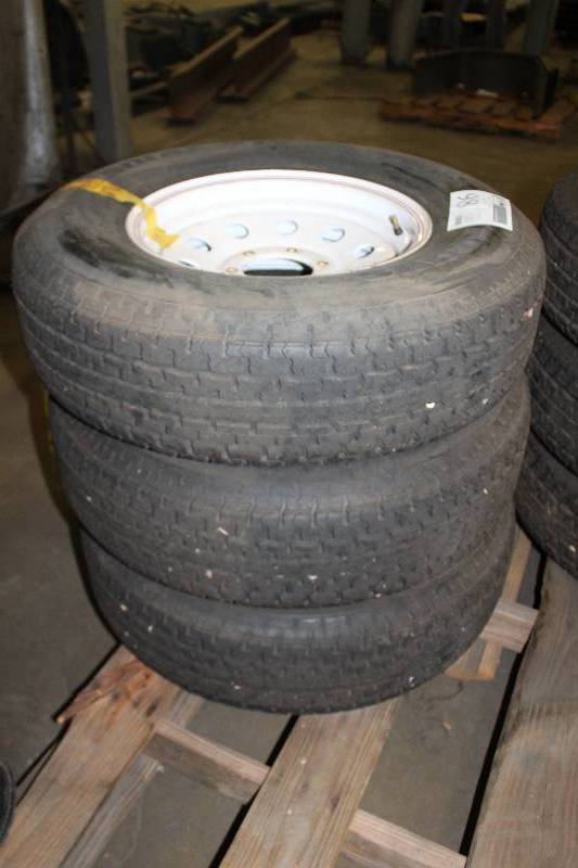 lot 98 image: Lot of (3) Radial Freestar ST23580R16 Tires w 16in. 6-Lug Wheels