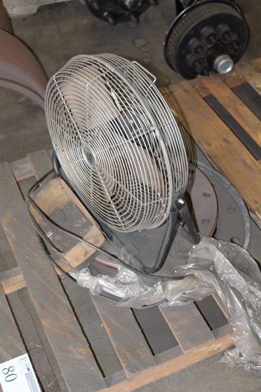 lot 80 image: Pallet Lot of 8-Bolt Spacers, Floor Fan