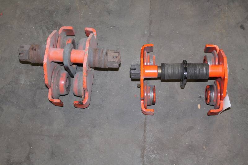 lot 26 image: Lot of (2) Jet Plain Trolleys
