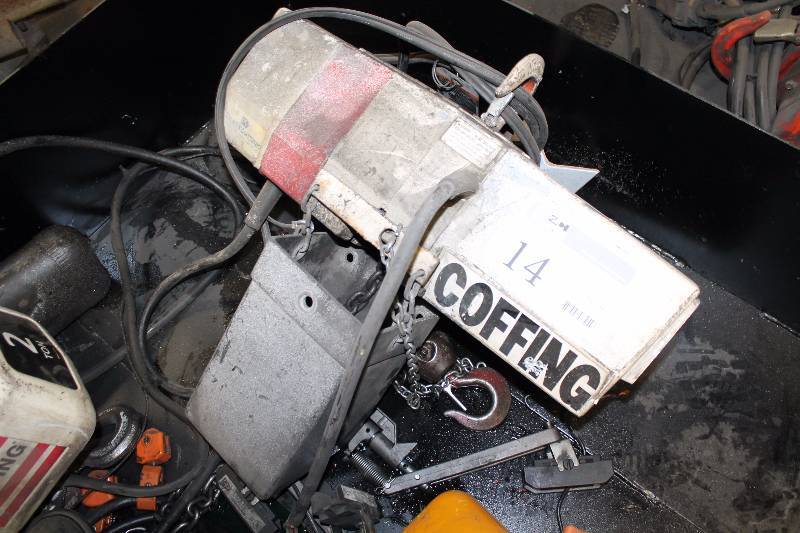 lot 14 image: Coffing 1-Ton Hoist System