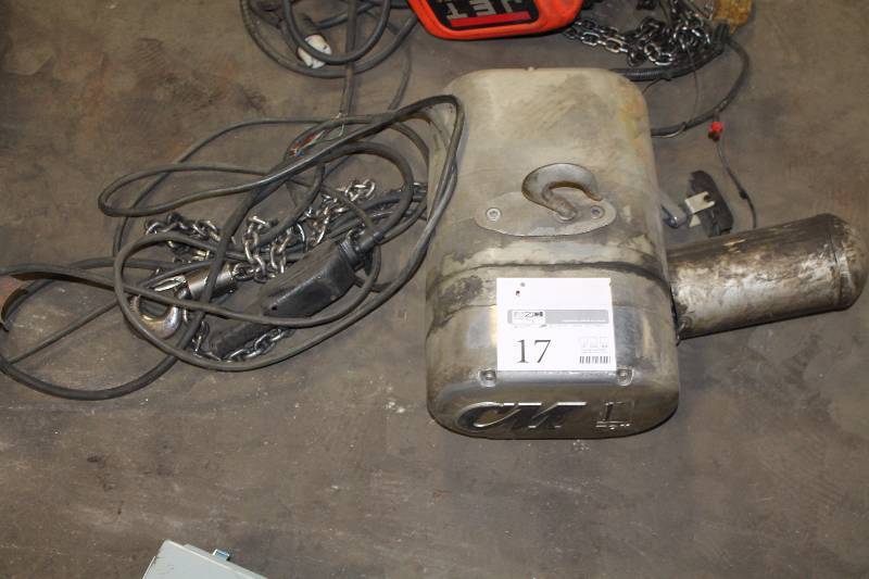 lot 17 image: CM Lodestar 1-Ton Hoist System