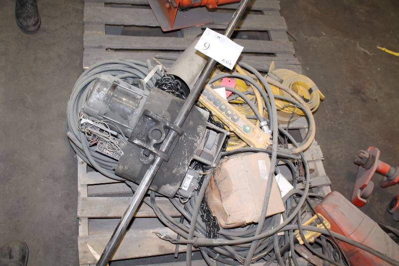 lot 9 image: CM Hoist System