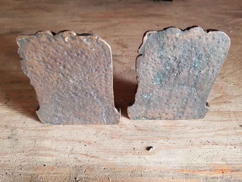 lot 11 image: Vintage Brass Bookends