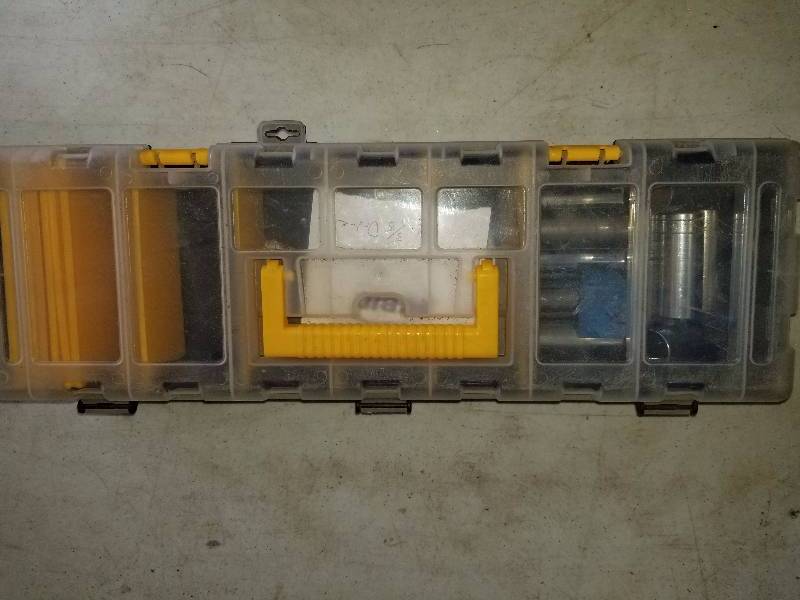 lot 27 image: Standard 38 drive misc sockets 34 to 78