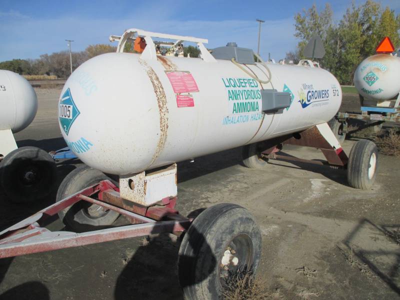 lot 39 image: 1,000 gal Anhydrous TankTrailer