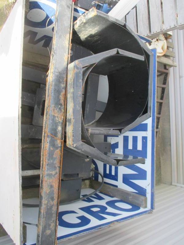 lot 56 image: 250 gal SlimlineTank Mounts & Brakets