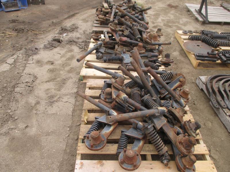 lot 71 image: (3) Pallets of DMI Parts